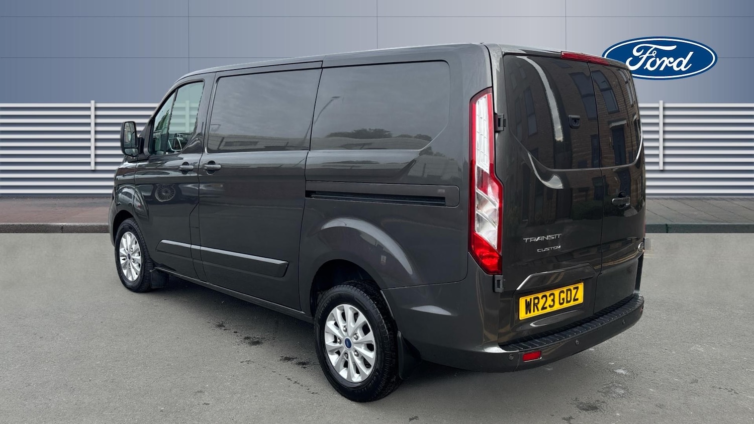 Used Ford Transit Custom 2023 for sale - 76156552: Photo 2