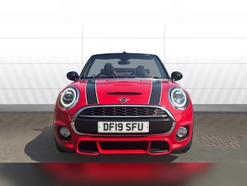 Used MINI Convertible 2019 for sale - 79174740: Photo