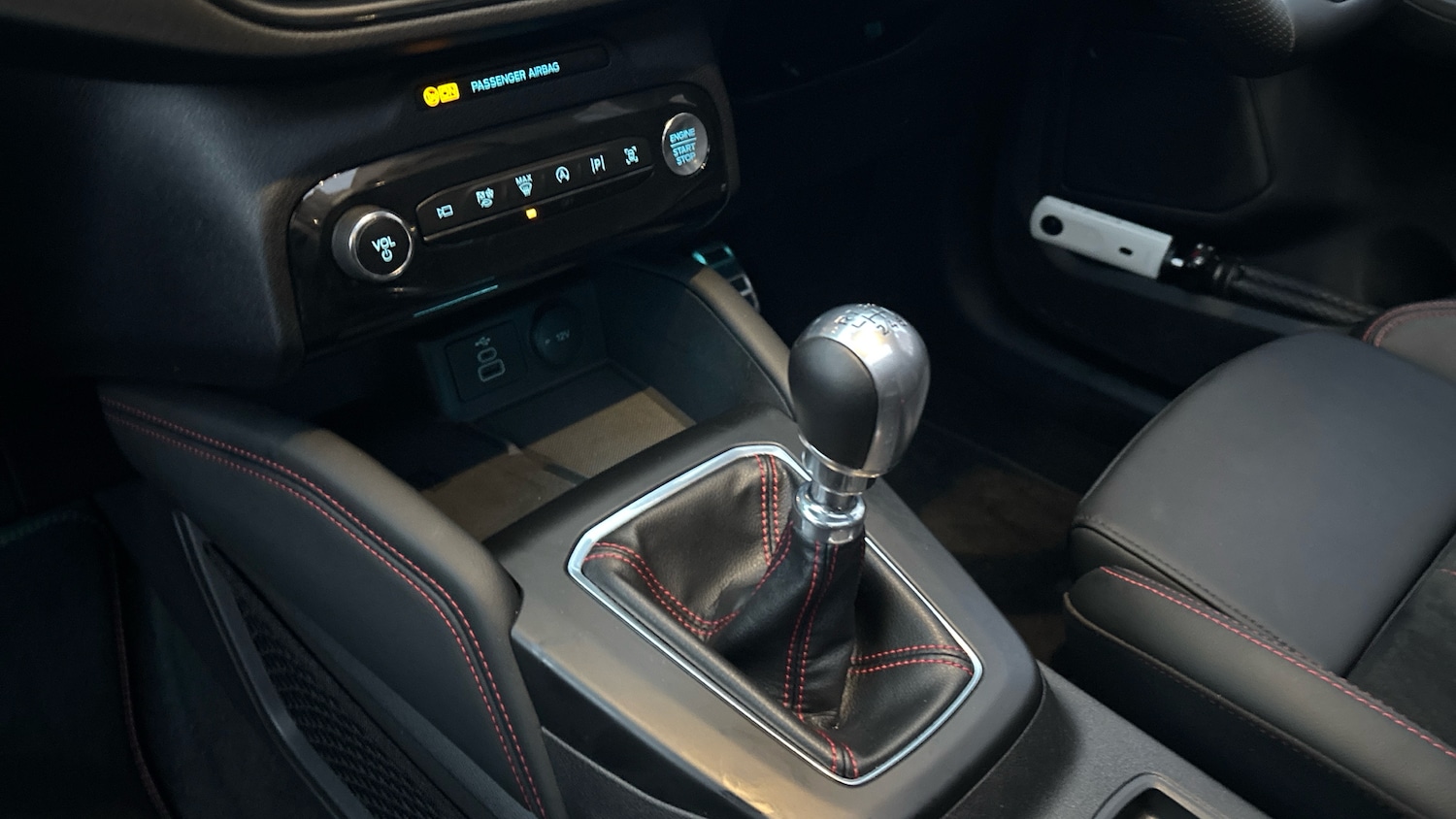 Used Ford Kuga 2025 for sale - 76958448: Photo 13