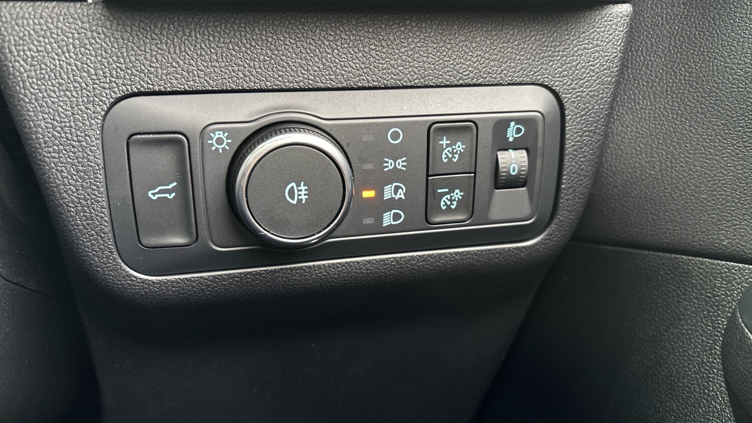 Used Ford Kuga 2025 for sale - 76958448: Photo 27