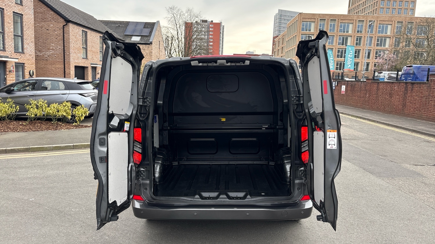 Used Ford Transit Custom 2025 for sale - 77996910: Photo 3