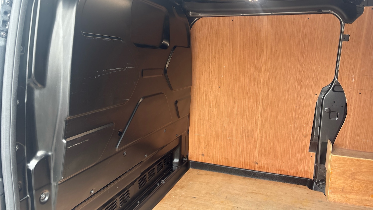 Used Ford Transit Custom 2023 for sale - 78106165: Photo 18