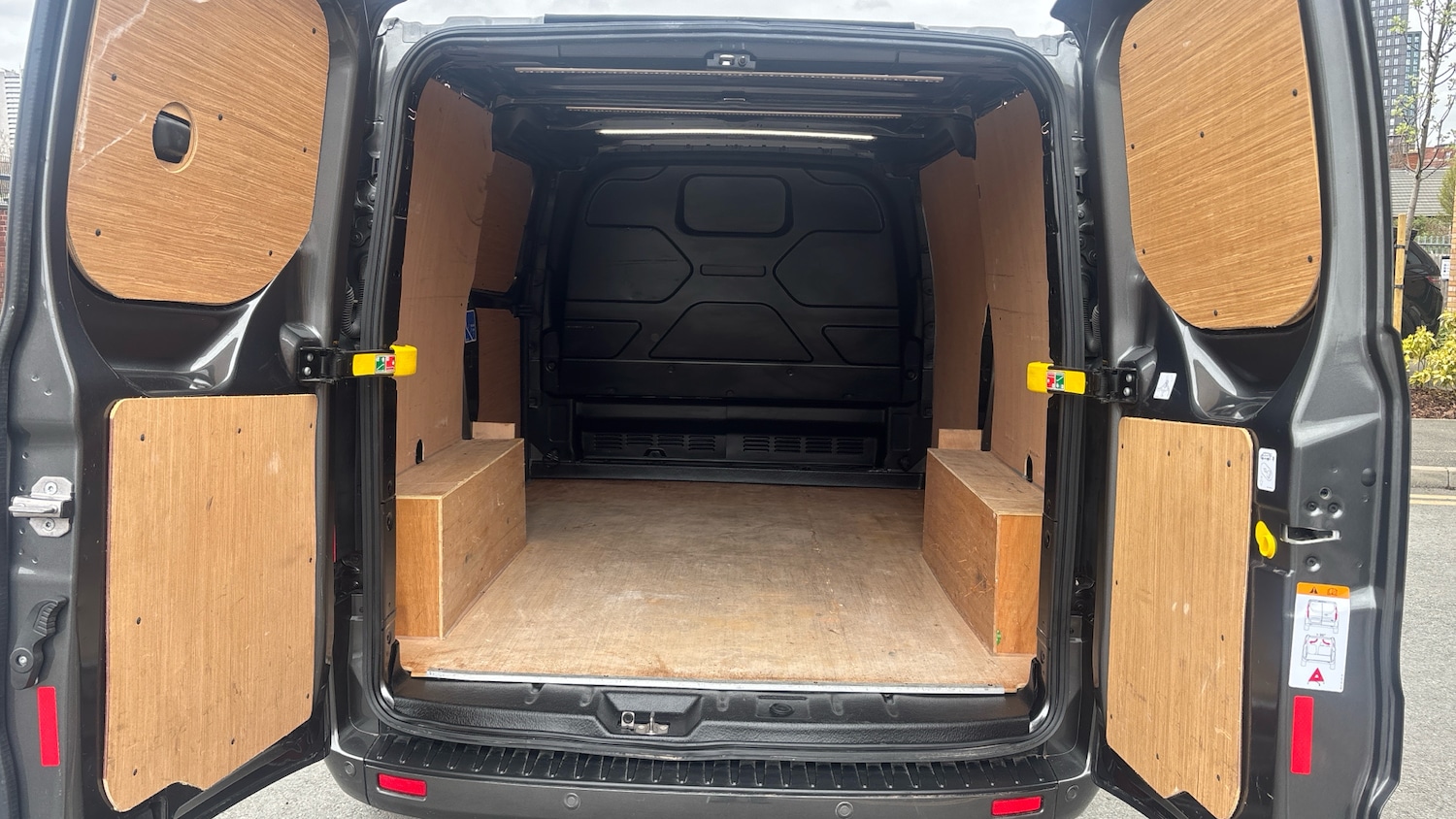 Used Ford Transit Custom 2023 for sale - 78106165: Photo 3