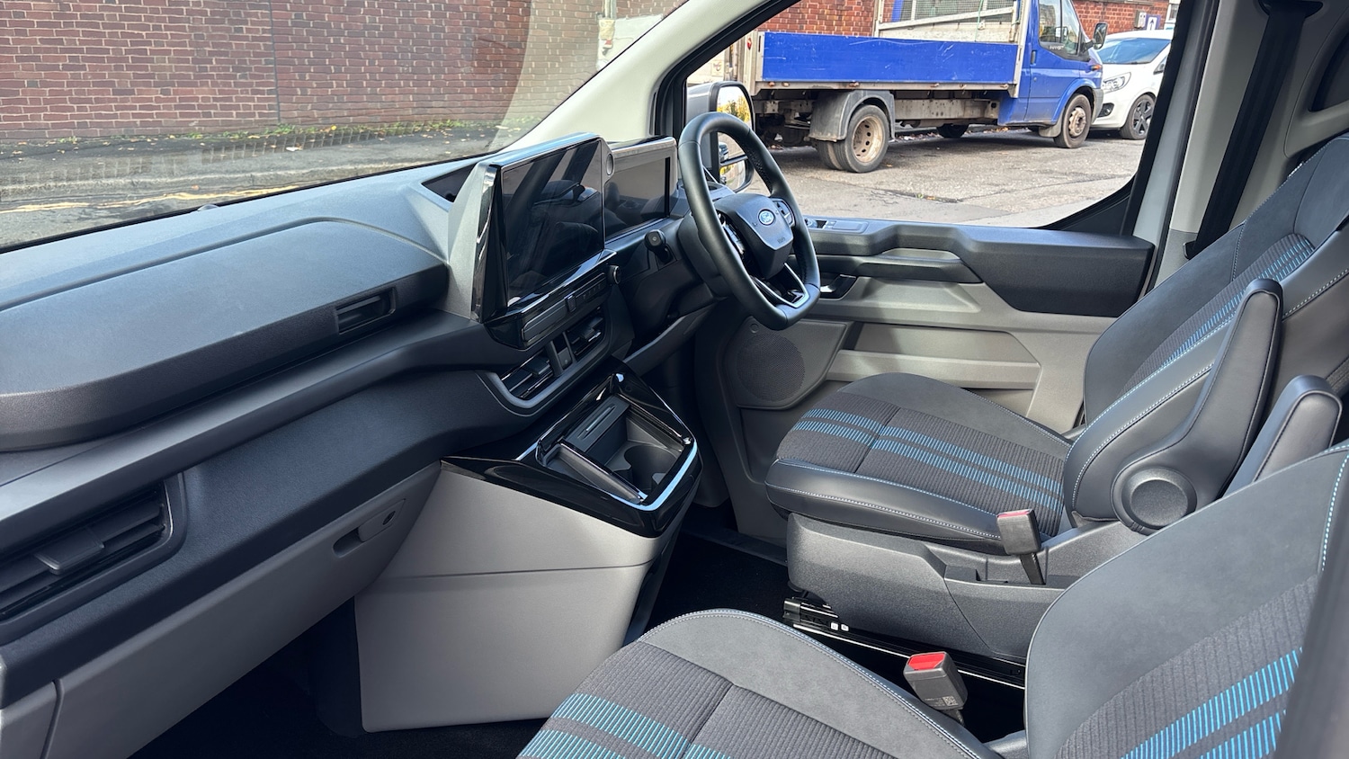 Used Ford Transit Custom 2025 for sale - 76362836: Photo 13