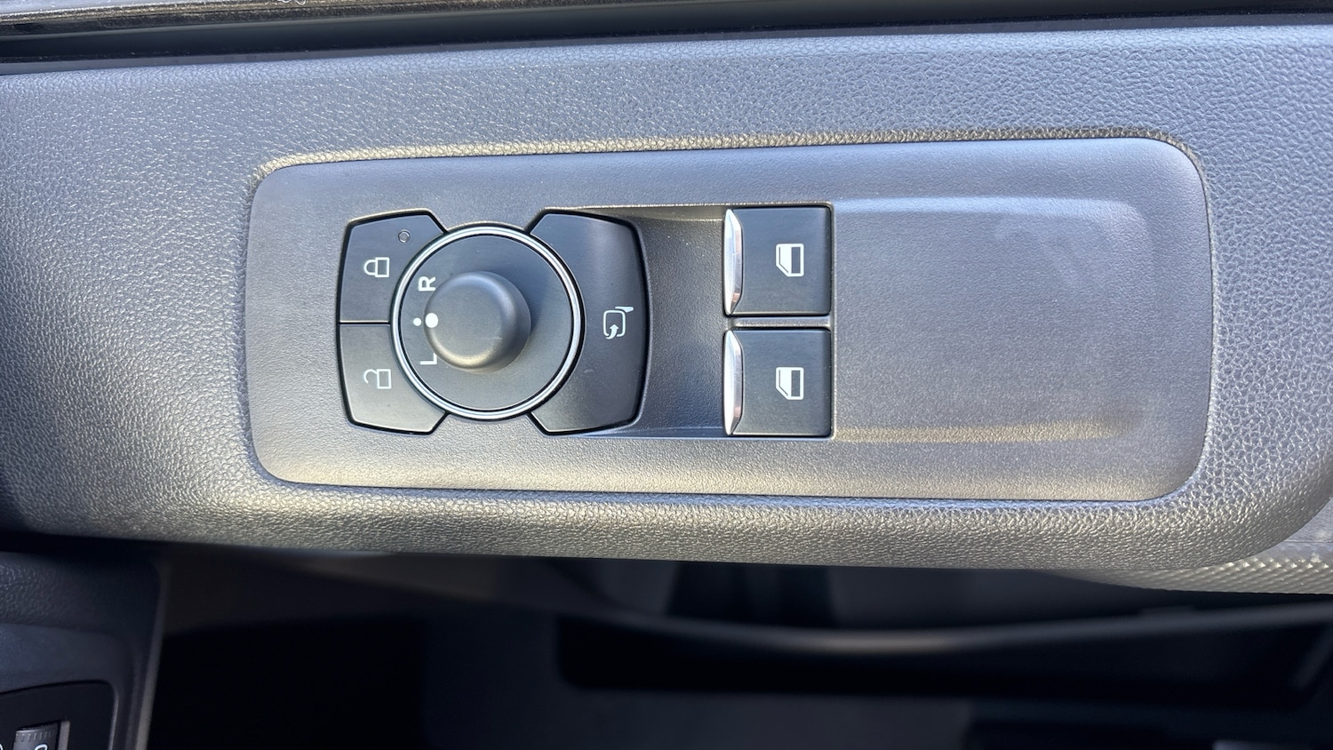 Used Ford Transit Custom 2025 for sale - 76362836: Photo 23
