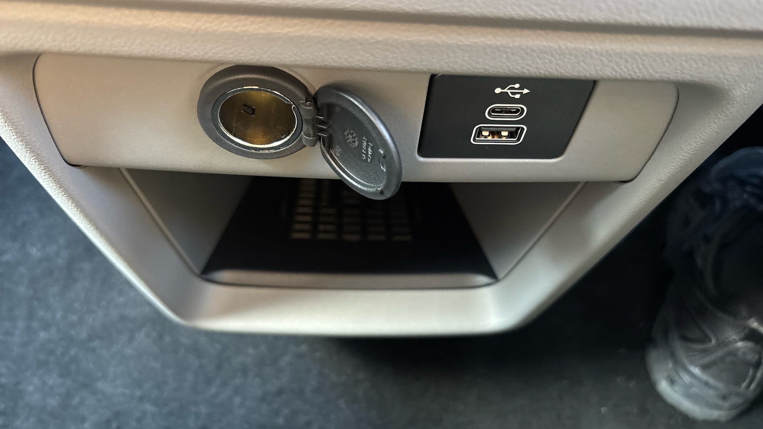 Used Ford Transit Custom 2025 for sale - 76362836: Photo 25