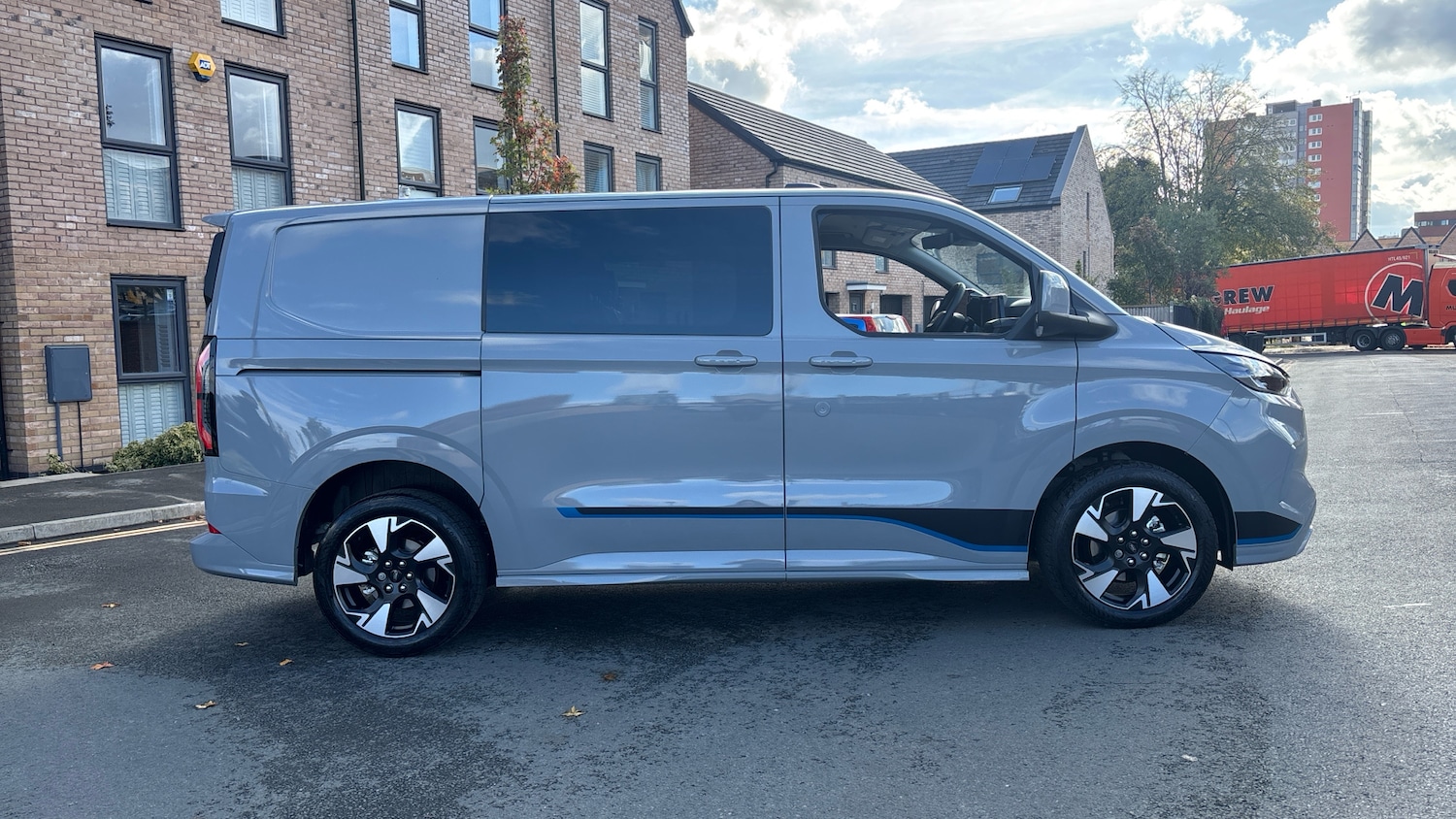 Used Ford Transit Custom 2025 for sale - 76362836: Photo 9