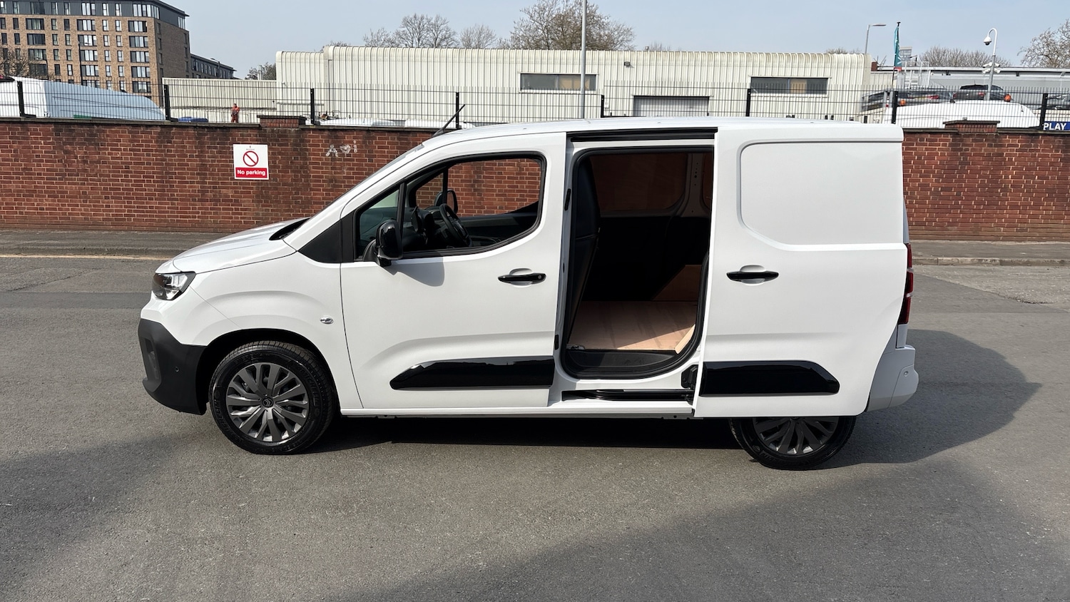 Used Citroen Berlingo 2025 for sale - 78027051: Photo 40