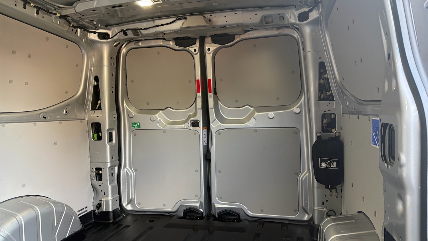 Used Ford Transit Custom 2024 for sale - 77962182: Photo 14