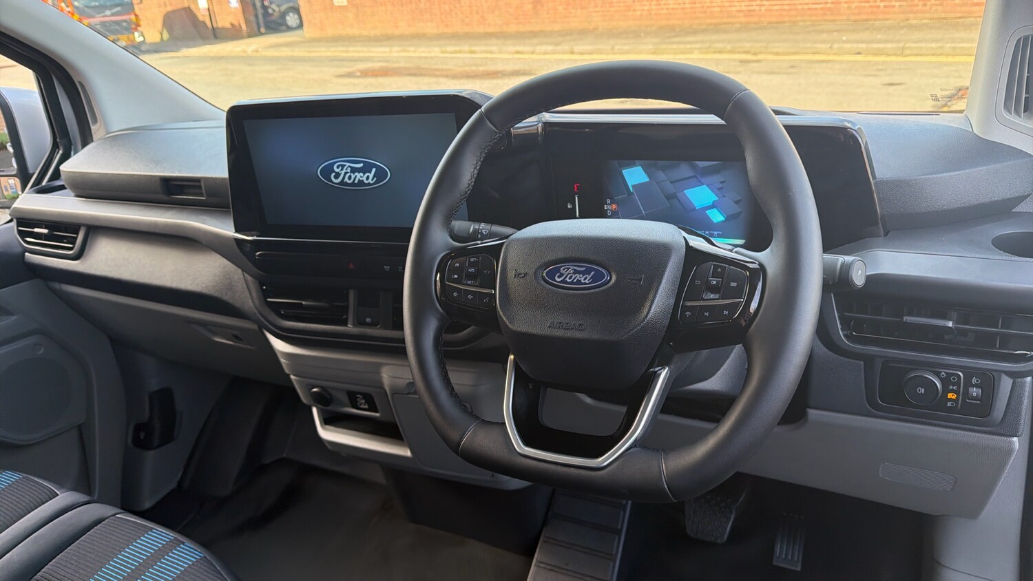 Used Ford Transit Custom 2024 for sale - 77962182: Photo 16