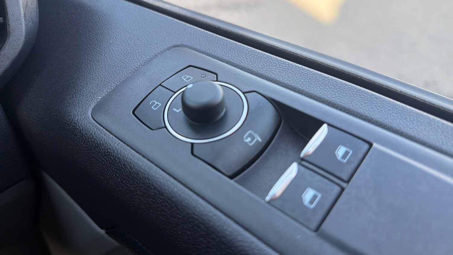 Used Ford Transit Custom 2024 for sale - 77962182: Photo 24