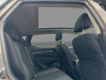 Used Nissan Qashqai 2016 for sale - 78815177: Photo