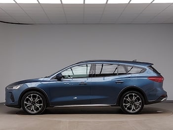 Used Ford Focus 2023 for sale - 78283631: Photo