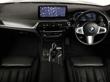 Used BMW 5 Series 2021 for sale - 75357644: Photo