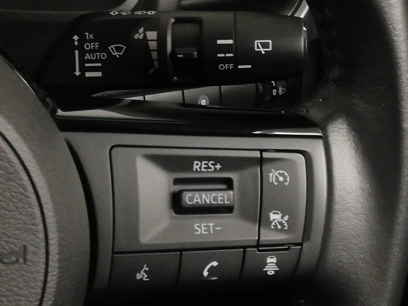 Used Nissan X-Trail 2024 for sale - 76925002: Photo 18