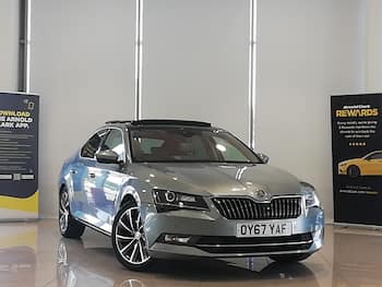 Used Skoda Superb 2017 for sale - 79642194: Photo