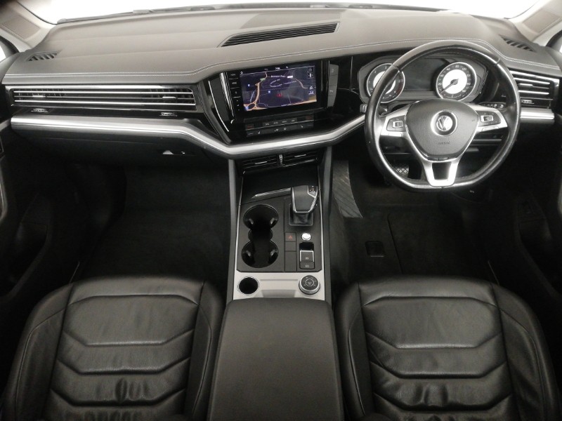 Used Volkswagen Touareg 2019 for sale - 77816078: Photo 2