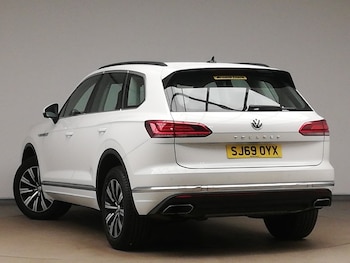 Used Volkswagen Touareg 2019 for sale - 77816078: Photo