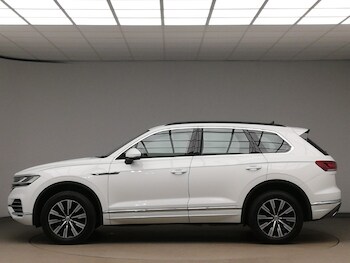 Used Volkswagen Touareg 2019 for sale - 77816078: Photo