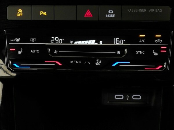Used Volkswagen T-Cross 2024 for sale - 75227671: Photo 16