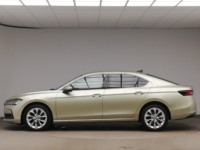 Used Skoda Superb 2024 for sale - 77126439: Photo 4