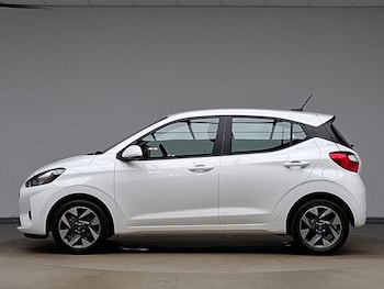 Used Hyundai i10 2024 for sale - 79006531: Photo