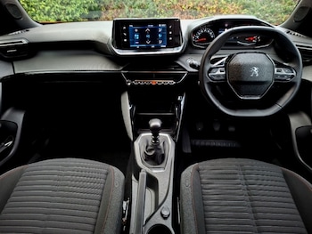 Used Peugeot 2008 2023 for sale - 79581277: Photo