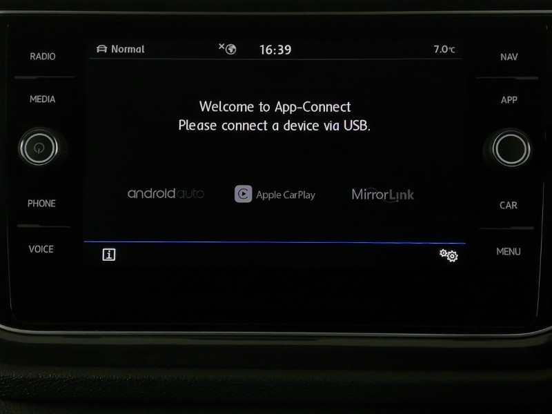 Used Volkswagen T-Roc 2018 for sale - 77678537: Photo 14