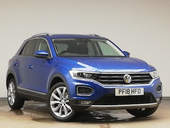 Used Volkswagen T-Roc 2018 for sale - 77678537: Photo