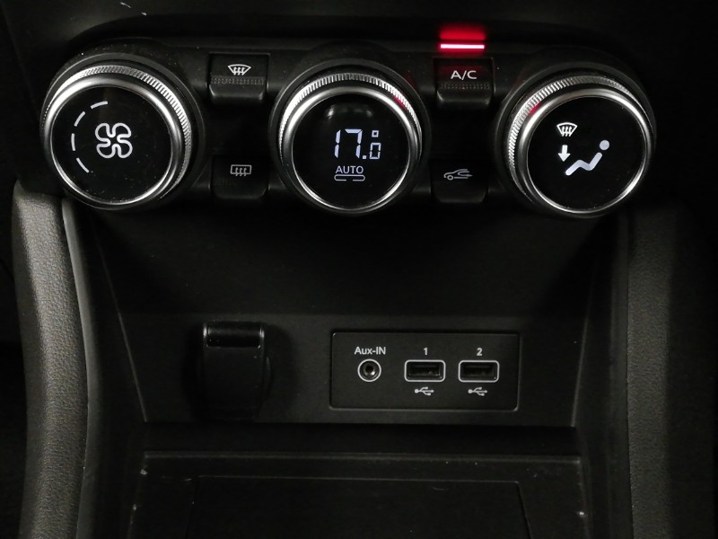 Used Renault Captur 2020 for sale - 77576764: Photo 19