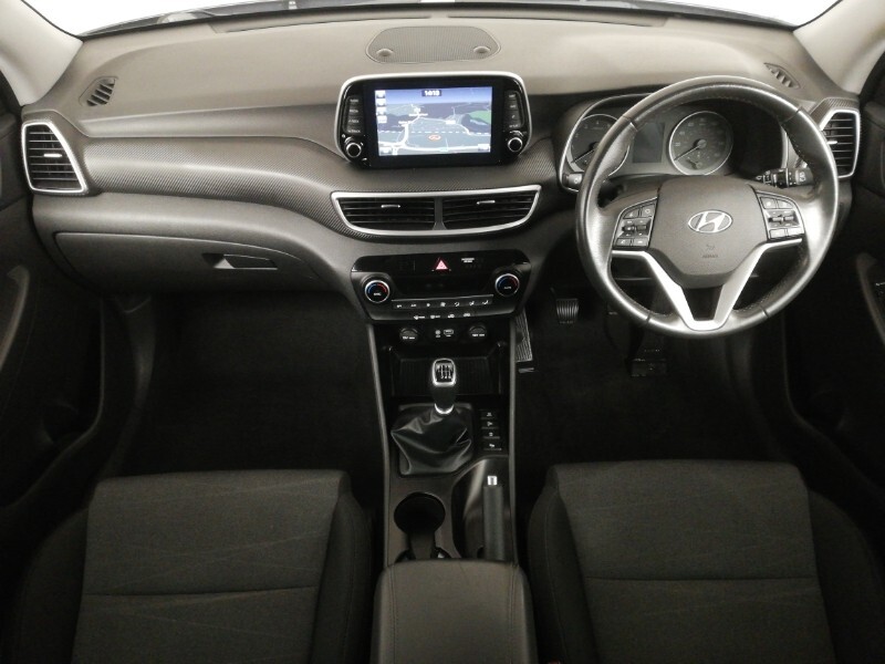 Used Hyundai TUCSON 2019 for sale - 77777003: Photo 2