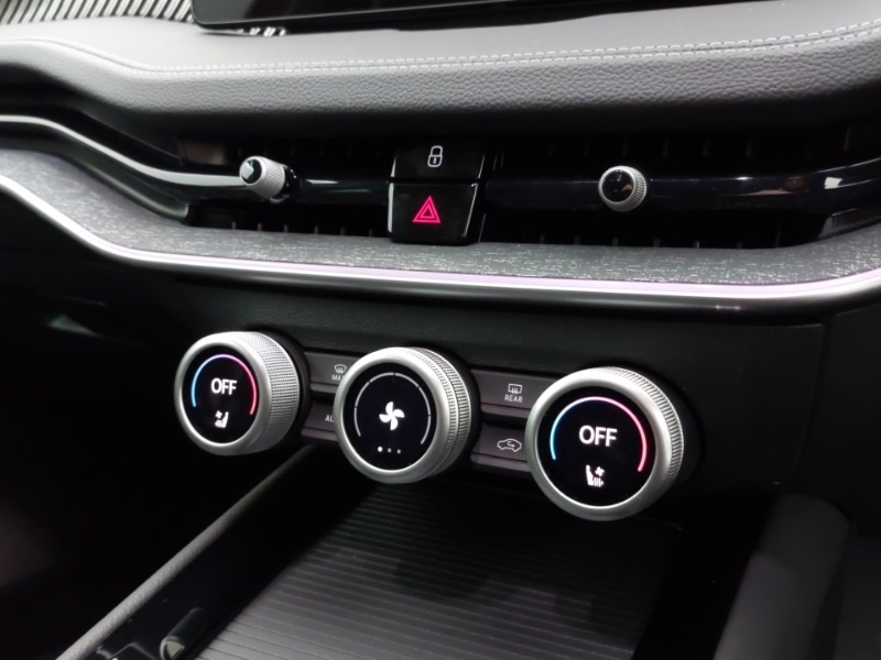 Used Skoda Superb 2025 for sale - 76860681: Photo 15