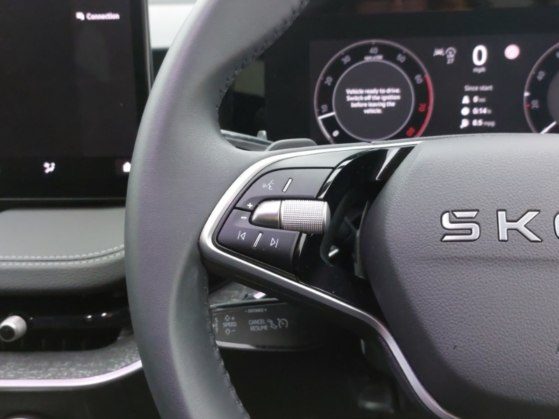 Used Skoda Superb 2025 for sale - 76860681: Photo 16