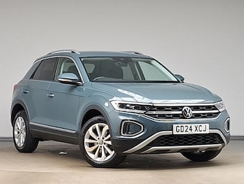Used Volkswagen T-Roc 2024 for sale - 79113100: Photo