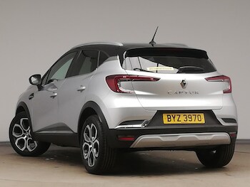 Used Renault Captur 2022 for sale - 76800116: Photo