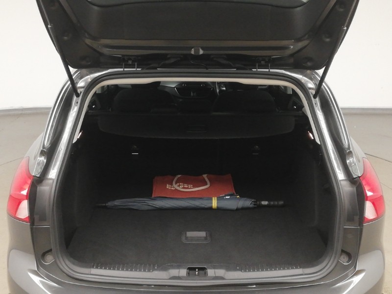 Used Ford Focus 2020 for sale - 77922268: Photo 8