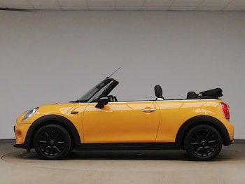 Used MINI Convertible 2017 for sale - 77956598: Photo