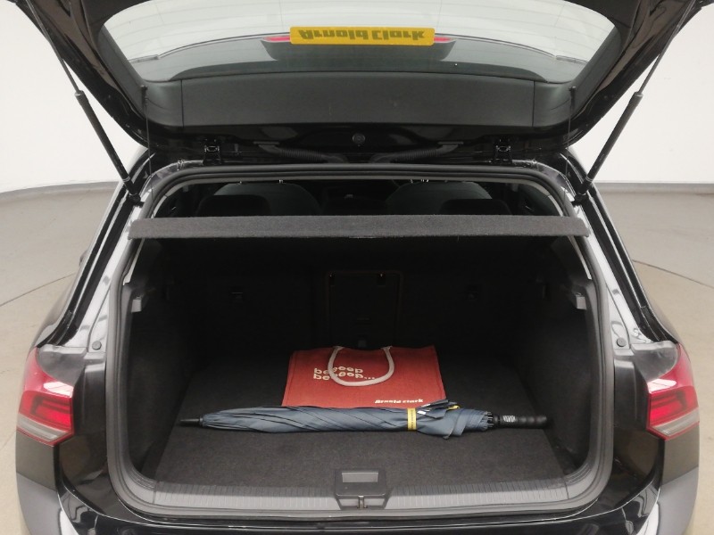 Used Volkswagen Golf 2022 for sale - 76091699: Photo 8