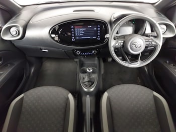 Used Toyota Aygo X 2023 for sale - 78355508: Photo