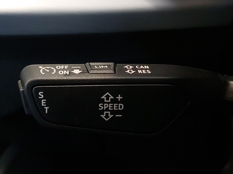 Used Audi Q2 2023 for sale - 77933324: Photo 17