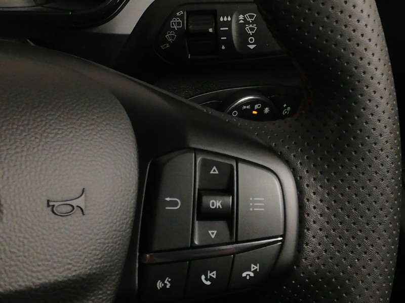 Used Ford Focus 2023 for sale - 77062564: Photo 19