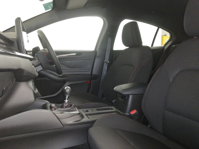 Used Ford Focus 2023 for sale - 77062564: Photo 5