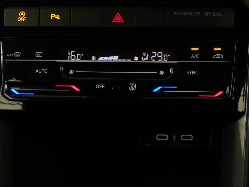 Used Volkswagen T-Cross 2022 for sale - 76325547: Photo 16