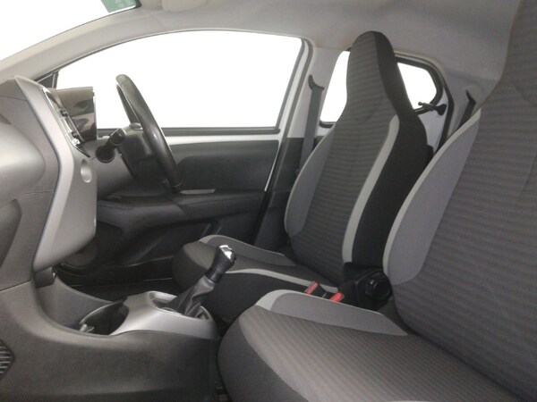 Used Toyota AYGO 2018 for sale - 76258591: Photo 5