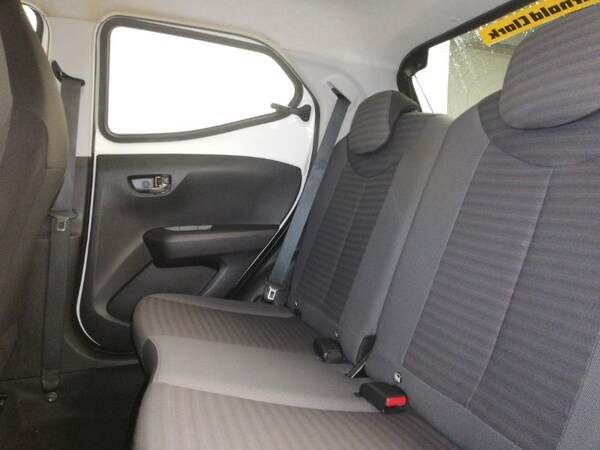 Used Toyota AYGO 2018 for sale - 76258591: Photo 6