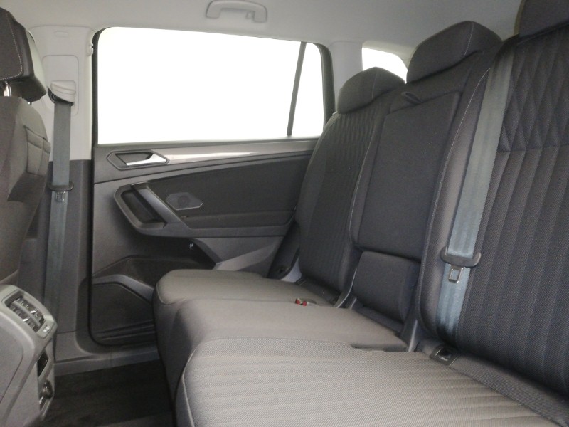 Used Volkswagen Tiguan Allspace 2023 for sale - 76970519: Photo 6