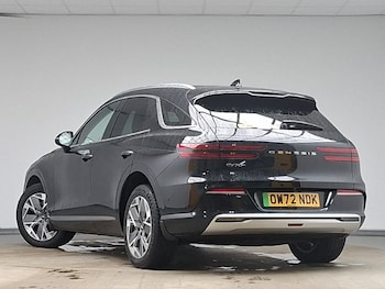 Used Genesis GV70 2023 for sale - 78853442: Photo