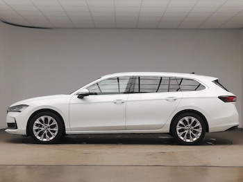 Used Skoda Superb 2024 for sale - 75971907: Photo
