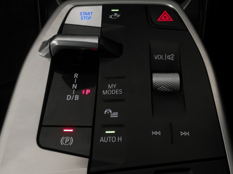 Used BMW iX1 2023 for sale - 77595902: Photo 19