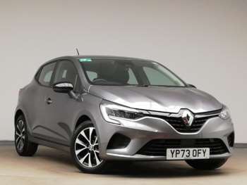 Used Renault Clio 2023 for sale - 74902236: Photo